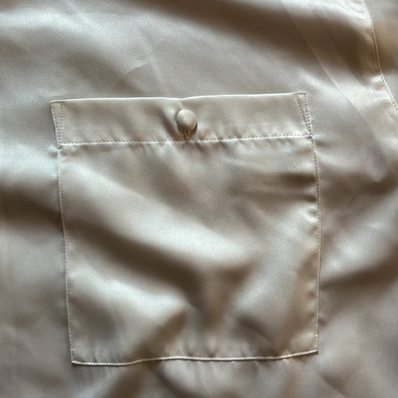 Vintage Polyester Cream Shirt with Front Pocket, Size 8 - Picture 3 of 5